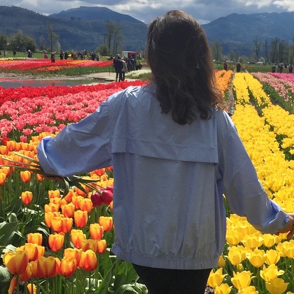 Blue/purple zip up windbreaker - Picture 2 of 7